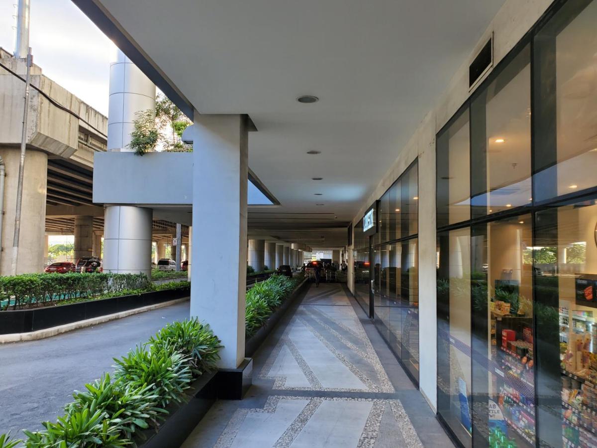 Cozyvilla At 81 Newport Blvd Walk To Naia T3 Marriott & Resorts World Casino & Newport Mall For 5 Pax Free Parking!!!! 帕赛 外观 照片
