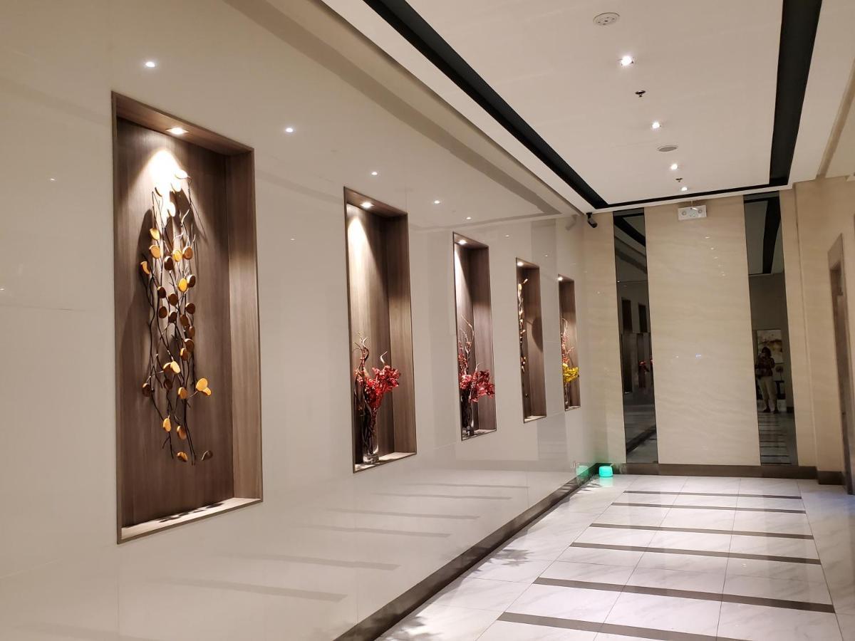 Cozyvilla At 81 Newport Blvd Walk To Naia T3 Marriott & Resorts World Casino & Newport Mall For 5 Pax Free Parking!!!! 帕赛 外观 照片