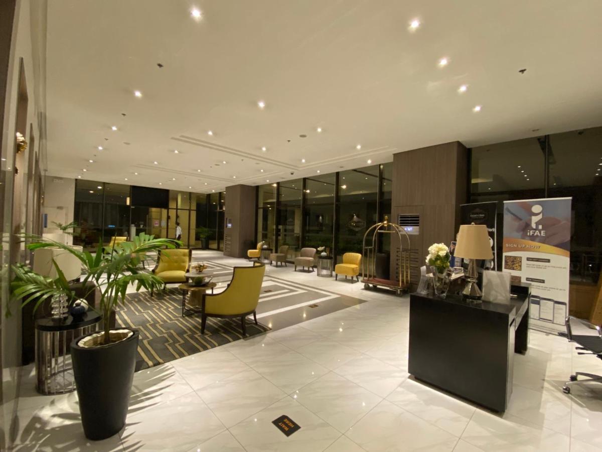 Cozyvilla At 81 Newport Blvd Walk To Naia T3 Marriott & Resorts World Casino & Newport Mall For 5 Pax Free Parking!!!! 帕赛 外观 照片